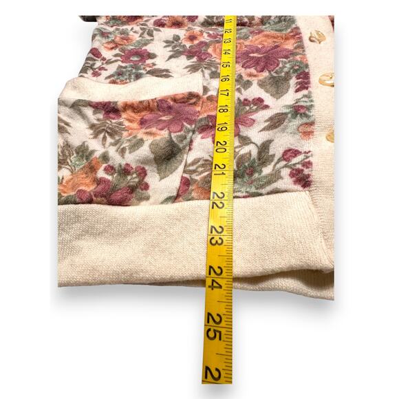 Vintage Italian Angora Wool Floral Cardigan Size Medium/Large - Picture 6 of 9